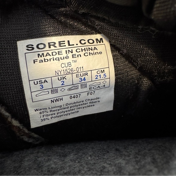 Kids Sorel flurry black insulated snow boots size 3 - Picture 4 of 5